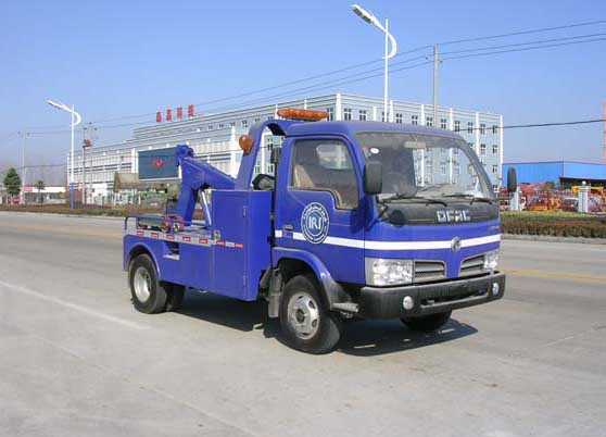 東風(fēng)145www.hbclw,org隨車起重運(yùn)輸車