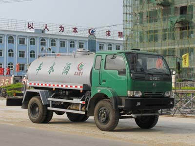 毕节市东风多利卡洒水车  小三轴洒水车  解放前四后八洒水车报价