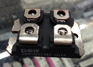 DWM100X2-06U