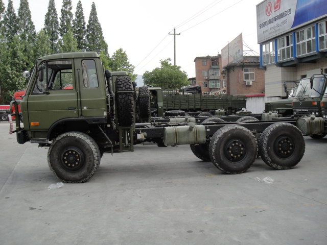 东风6X6军用越野车，东风6驱军车，东风一排半军用车EQ2102G