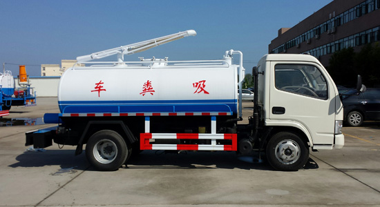 福州市厂家直销东风小多利卡吸粪车,玩具抽粪车