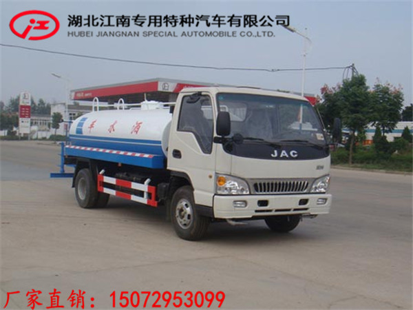 吐魯番地區(qū)5方噴灑車報(bào)價(jià)表