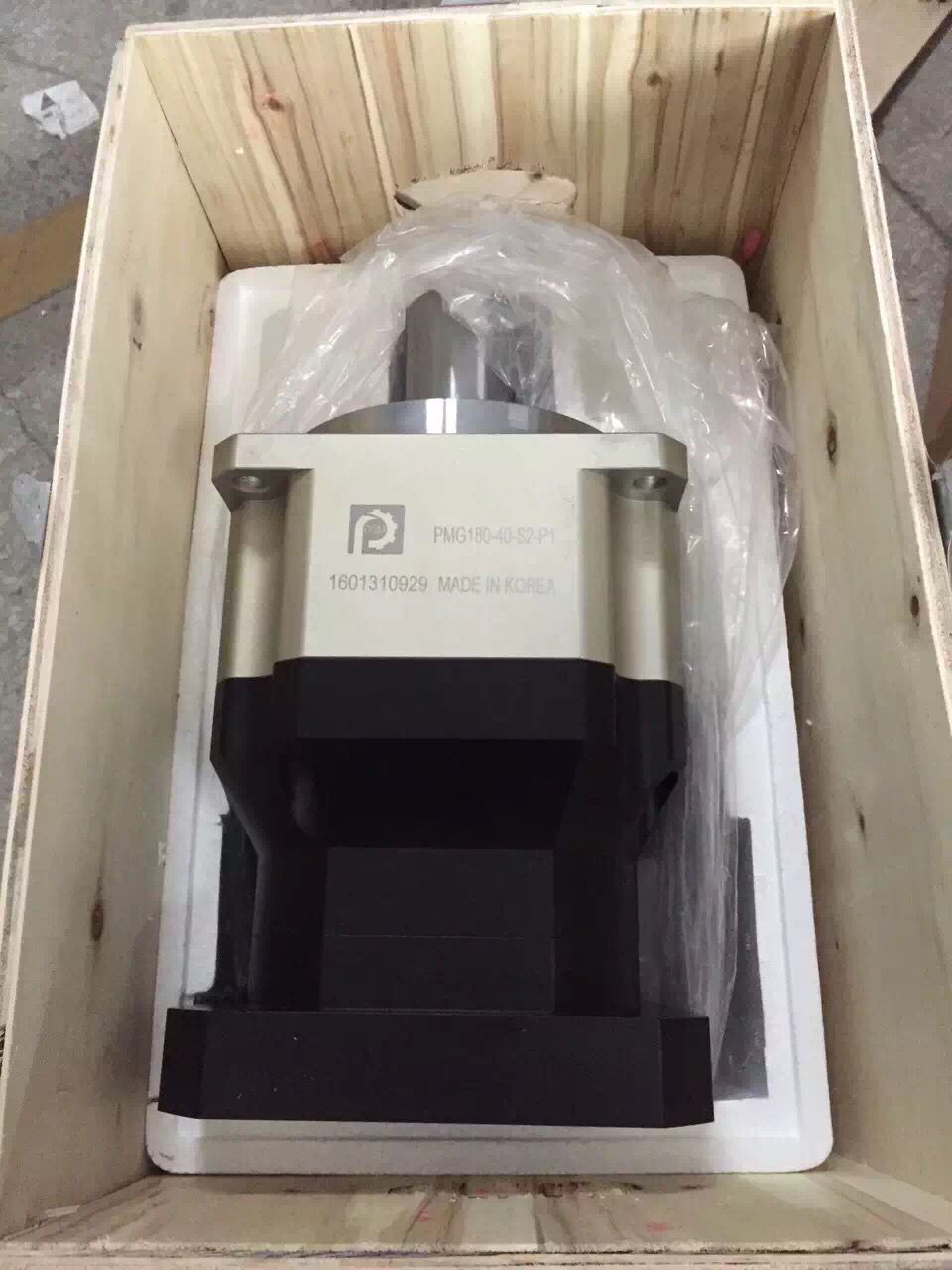 数控钣金折弯机设备专用减速机PMH220-L1-5适配安川11KW