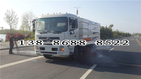 廠家低價(jià)處理一批國五12噸洗掃車  13886888522