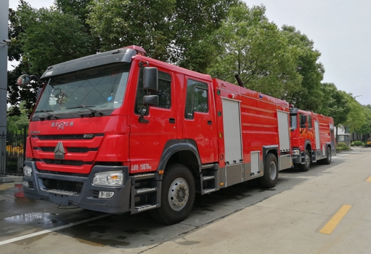 東莞豪沃8噸消防車廠家報(bào)價(jià)