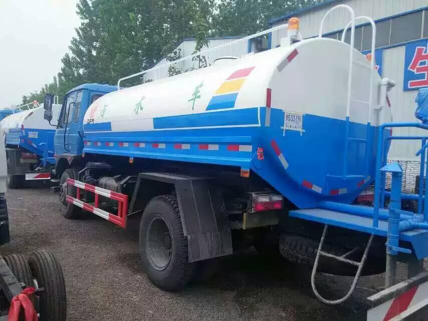 15吨二手绿化喷洒车 20吨大型绿化洒水车