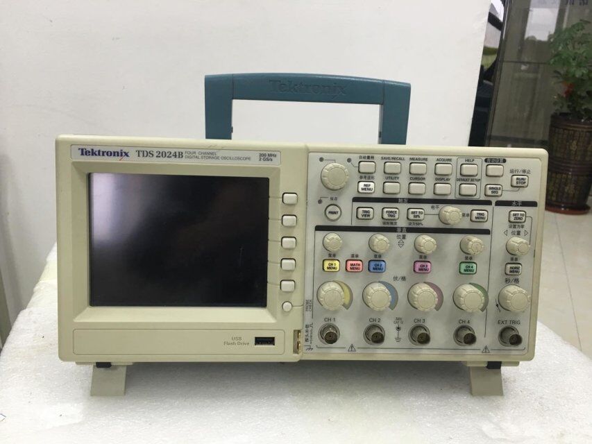 促銷(xiāo)泰克Tektronix TDS2024B數(shù)字存儲(chǔ)示波器200MHz-2.0G