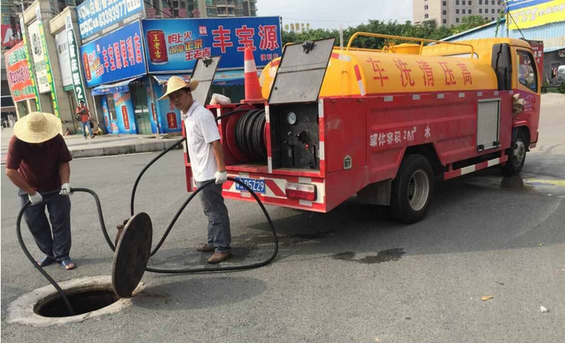 中轉(zhuǎn)清理運(yùn)輸污泥車福建福清廠家地址