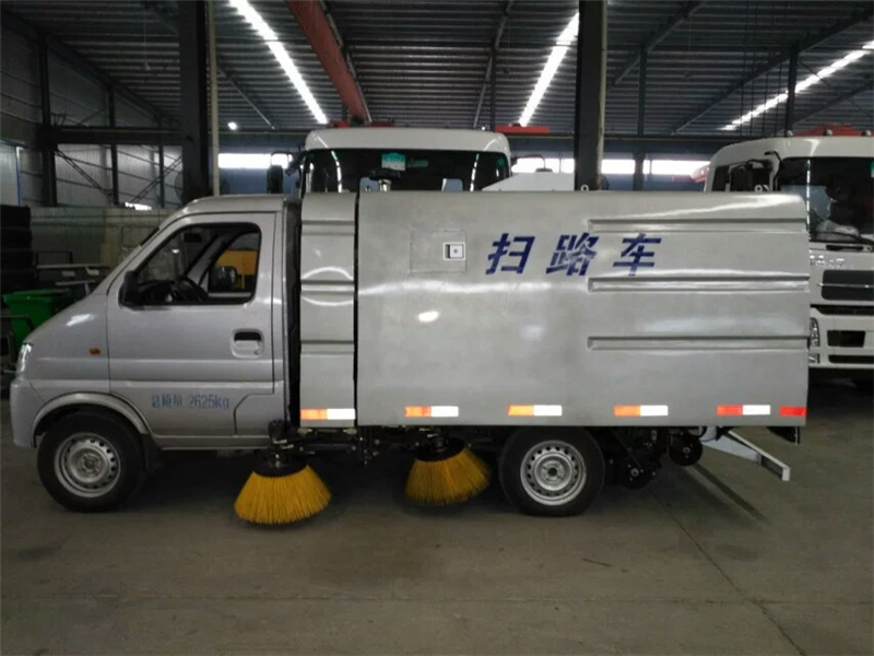 多功能大型洗扫车