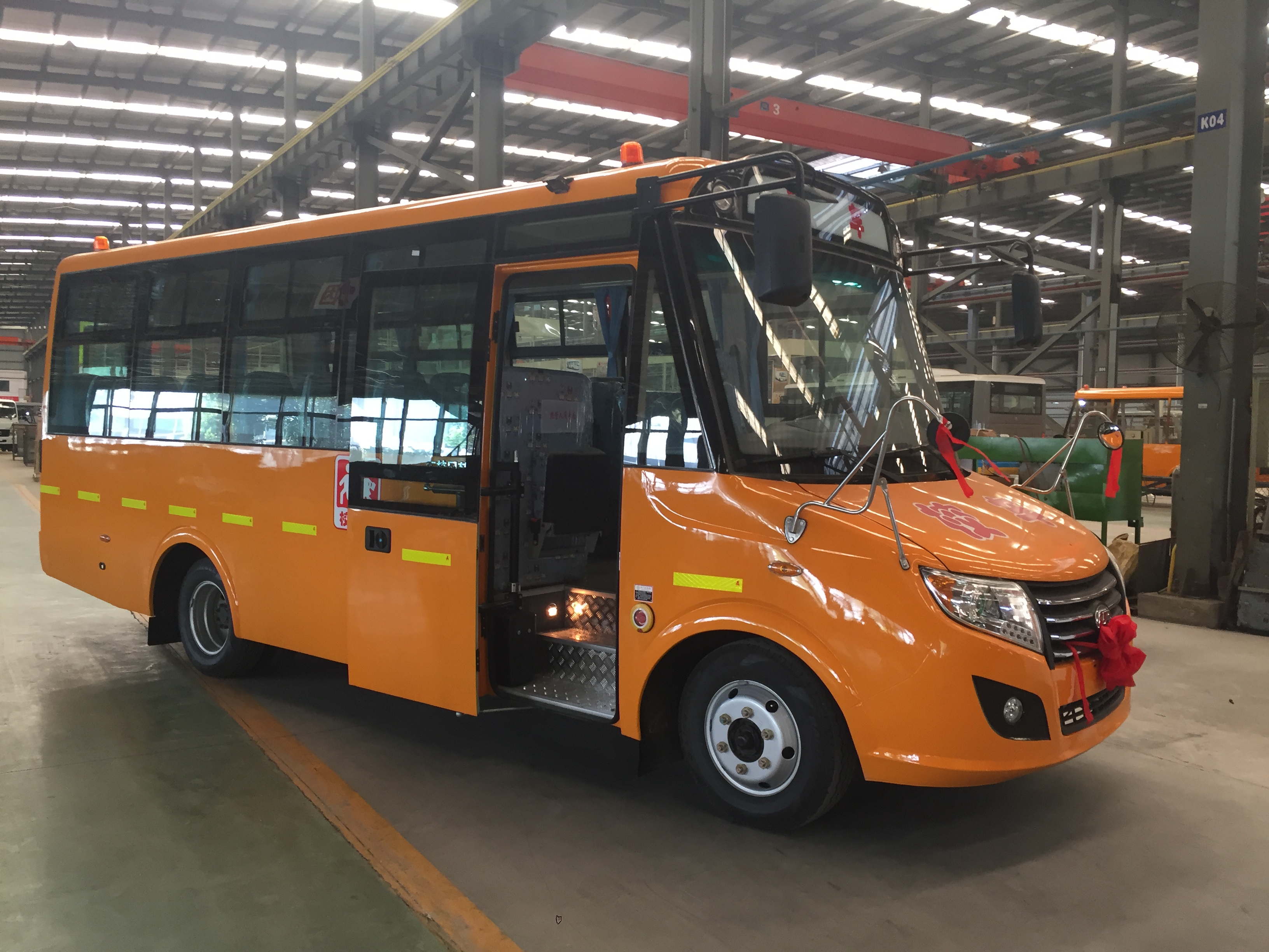 海南幼兒園校車廠家_最新報價