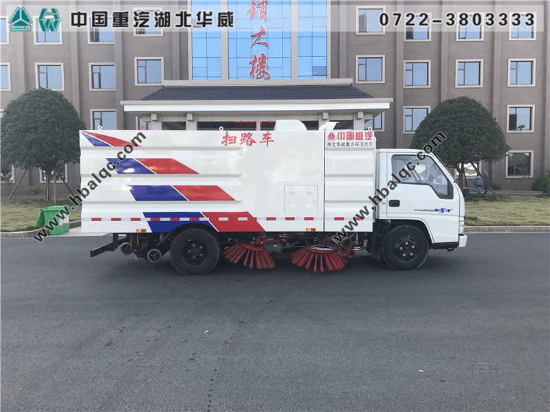 江鈴新順達電動吸塵車_小型5立方國四掃路車