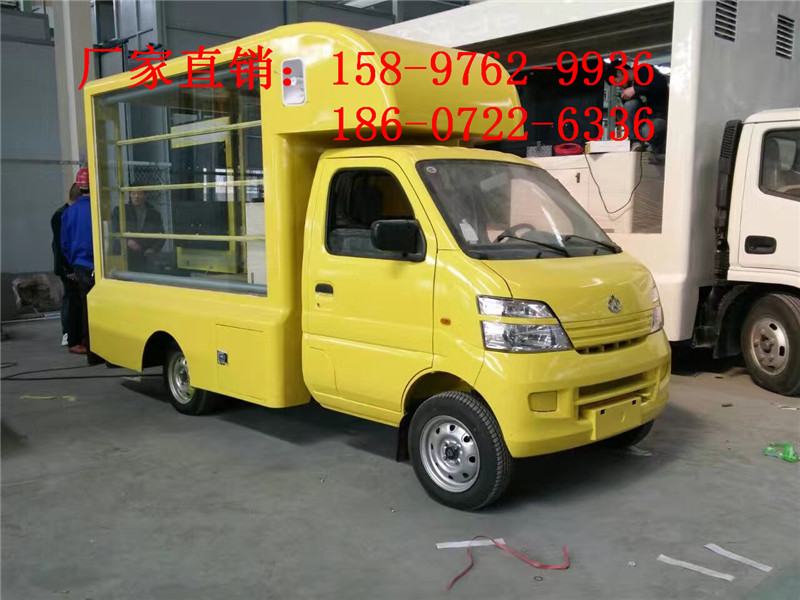 鎮(zhèn)江藍(lán)牌流動(dòng)廣告車廠家直銷5897629936