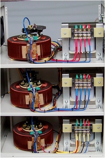 沈阳交流电源稳压器自动调压稳压电源