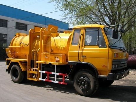 【大型餐廚垃圾車】東風(fēng)平頭餐廚垃圾車運(yùn)輸車-自動(dòng)餐廚垃圾車圖片