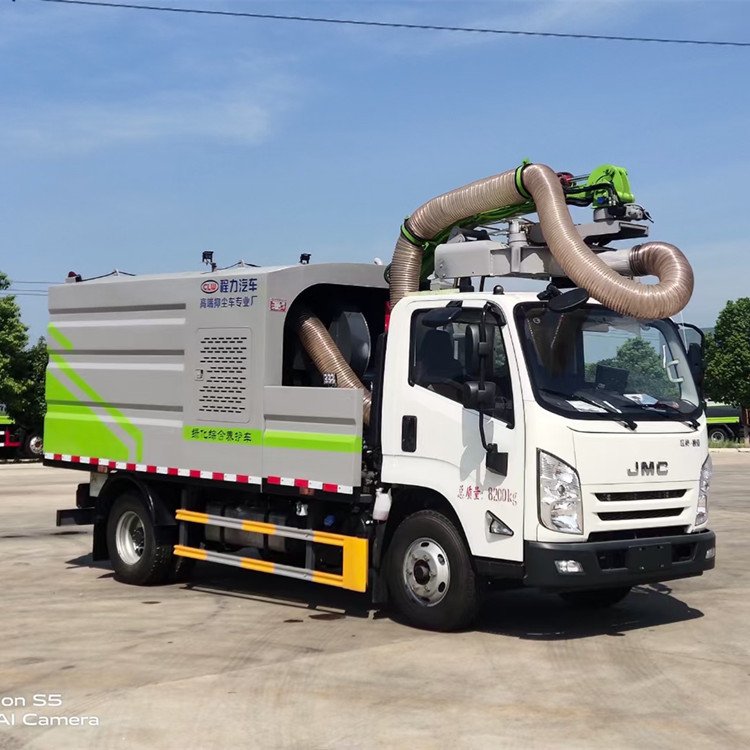 江鈴凱運多功能綠籬修剪車 公路綠化帶綜合養(yǎng)護車 樹枝修剪