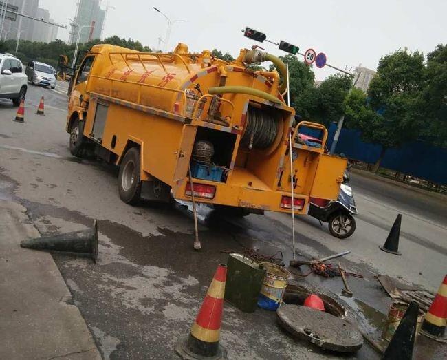 新闻：天津大港区大型沉淀池清理