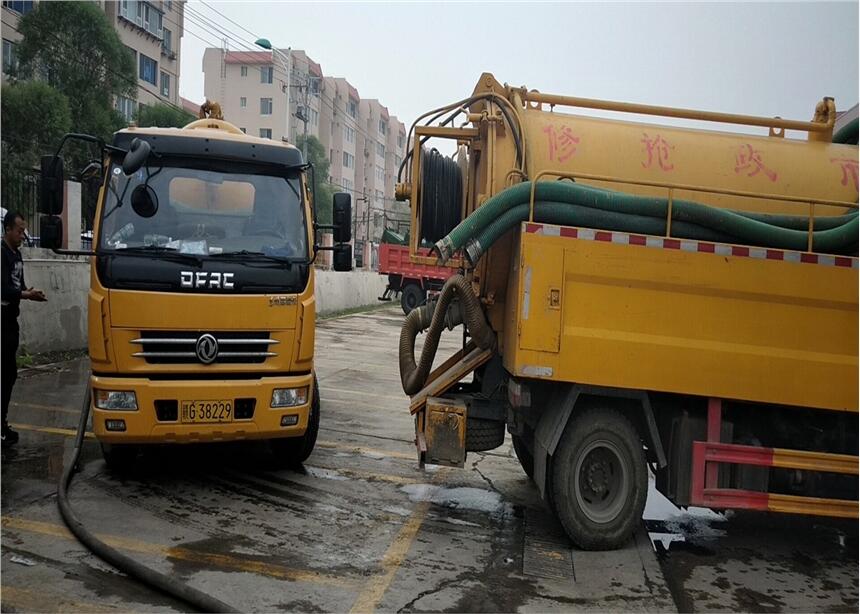 新闻：天津河东区大型沉淀池清理