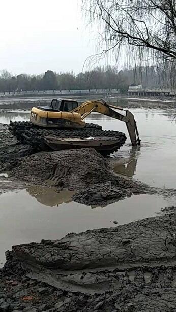 汕頭南澳澄海附近河道疏浚水陸兩用挖掘機(jī)出租產(chǎn)品