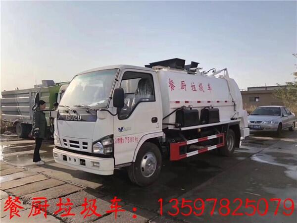 5噸垃圾擠壓車價(jià)格_湖北壓縮垃圾車參數(shù)垃圾車