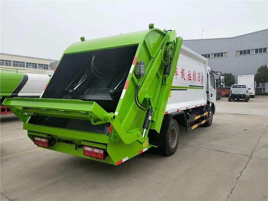 卸式垃圾車_沈陽環(huán)衛(wèi)垃圾車_垃圾車綠色垃圾車