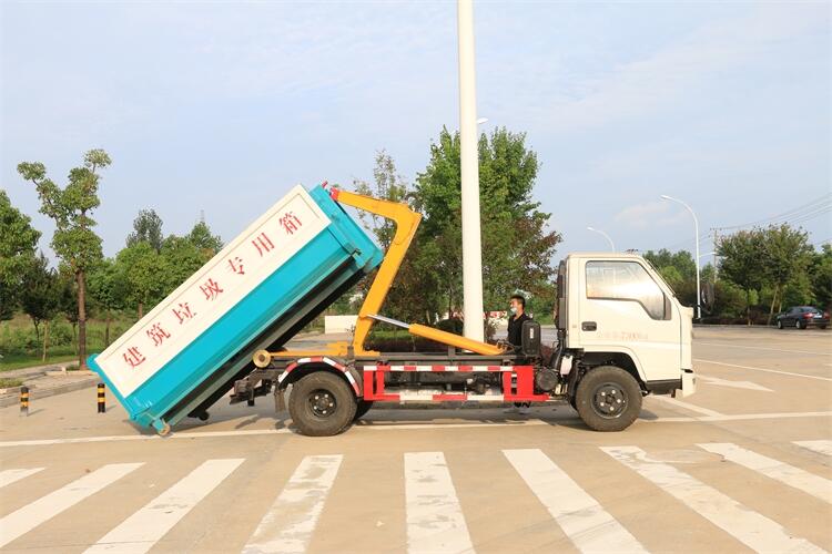 【每日推薦】靈寶小型壓縮式垃圾車銷售點電話