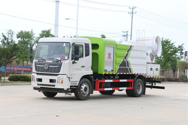 路北園林灑水車哪里有賣(mài),東風(fēng)五噸灑水車