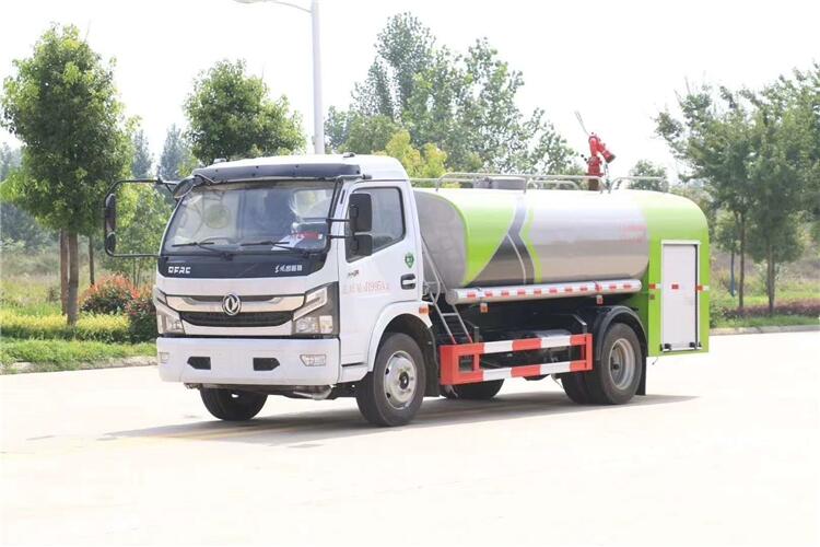 邵陽東風噴霧車銷售點|消防車灑水車價格  廠家走量車型