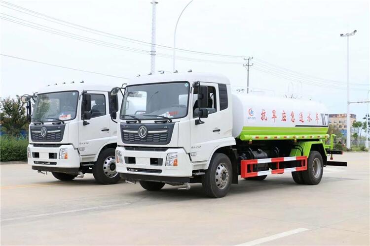 武漢市區(qū)灑水車銷售點(diǎn)|16噸灑水車廠家  廠家走量車型