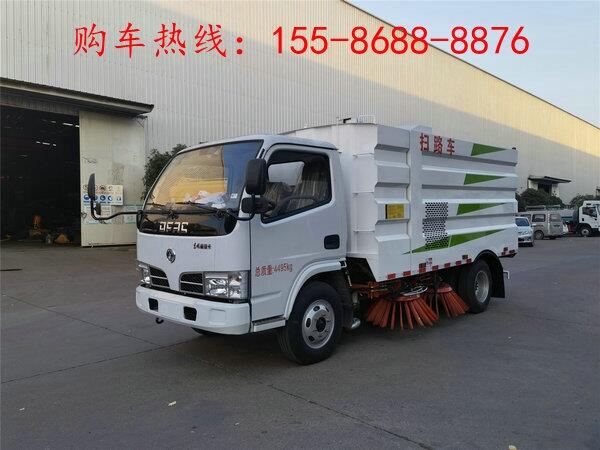 工業(yè)吸塵清掃車,東風(fēng)天錦干濕兩用掃路車