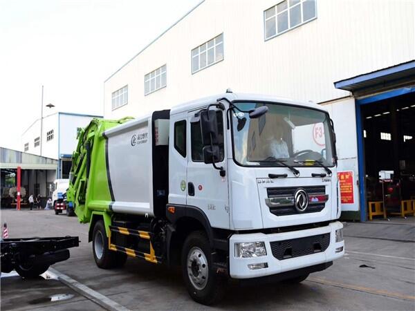 肇慶市12噸垃圾車銷售電話_小型密封式垃圾車垃圾車