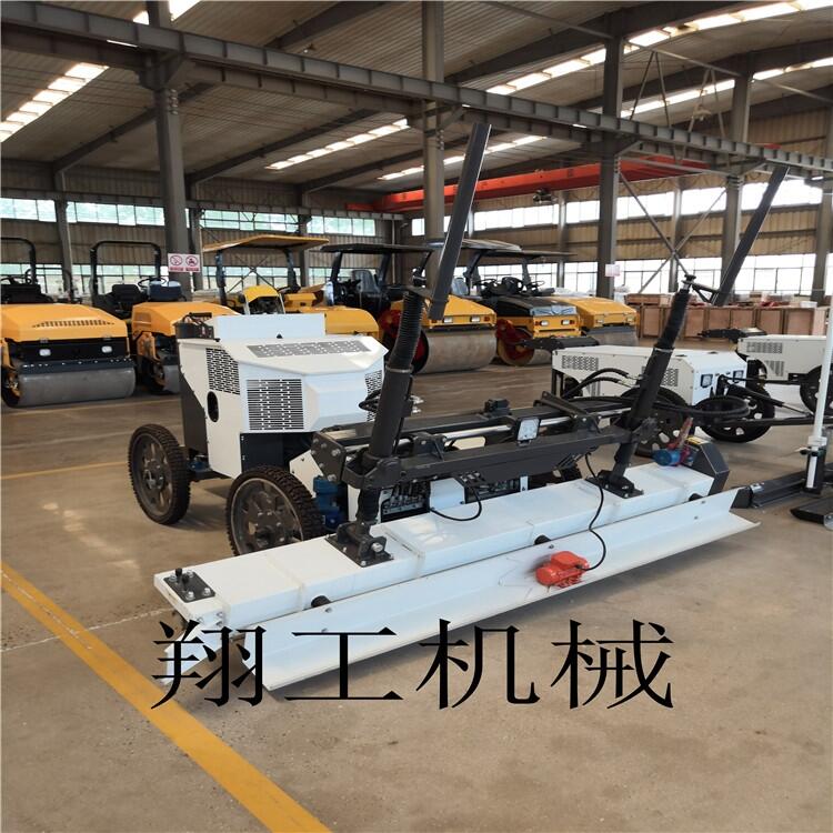 新款手扶式激光整平機(jī) 大型廠(chǎng)房車(chē)間地面混凝土整平設(shè)備