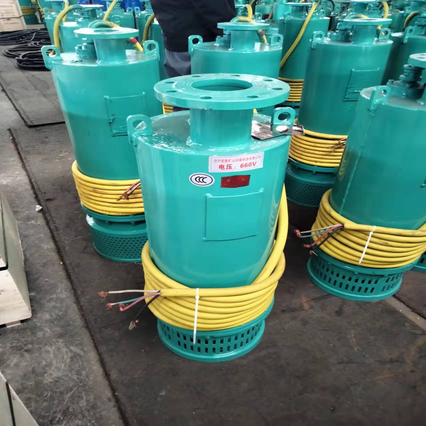 BQS礦用隔爆型排污排沙潛水電泵礦山搶險排水泵三相電機IP*8防爆
