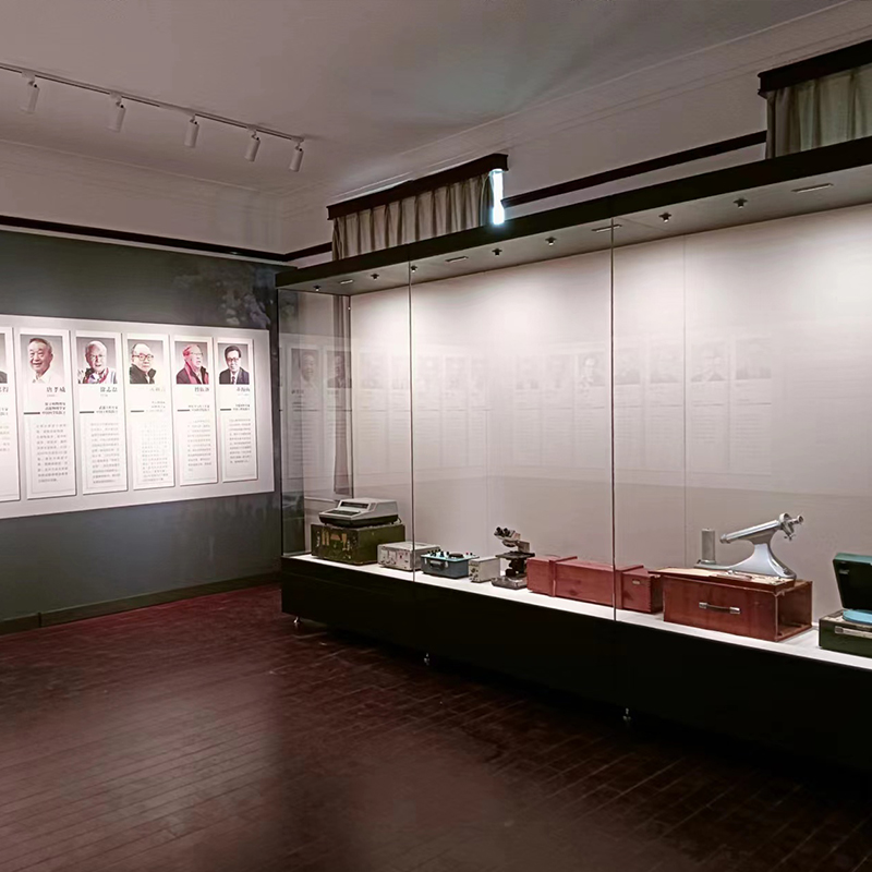 渭南博物館獨(dú)立柜燈光設(shè)計(jì)，渭南市歷史博物館專用通柜，渭南市自然博物館平柜