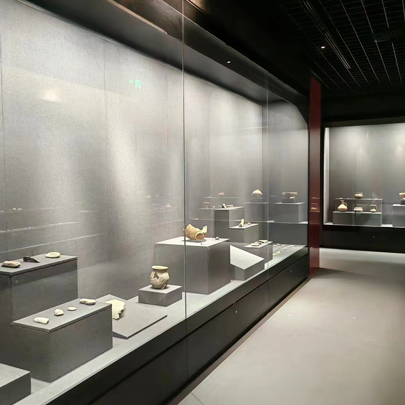 陜西博物館文物展柜開啟方式，陜西歷史展品博物館專用展柜，陜西現(xiàn)代藝術(shù)館博物館多媒體展柜