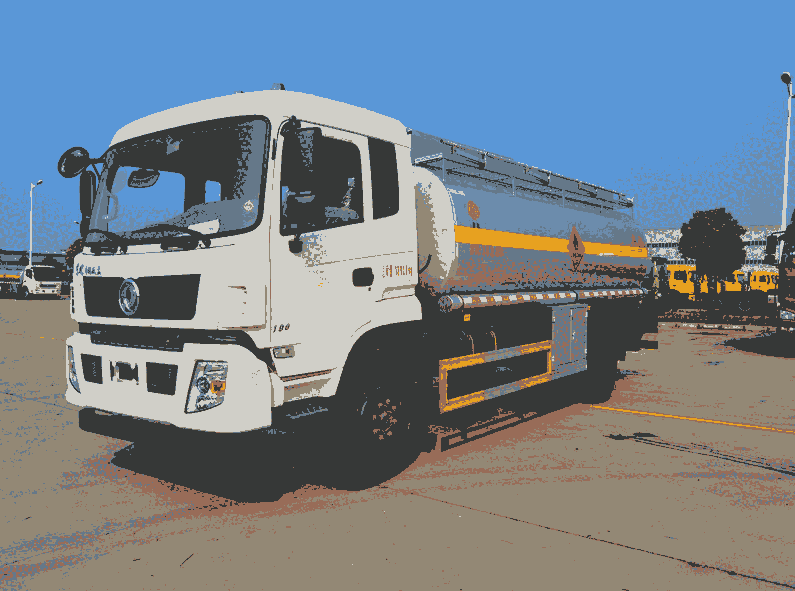 東風(fēng)14噸油罐車(chē)_東風(fēng)油罐車(chē)_油罐車(chē)廠家