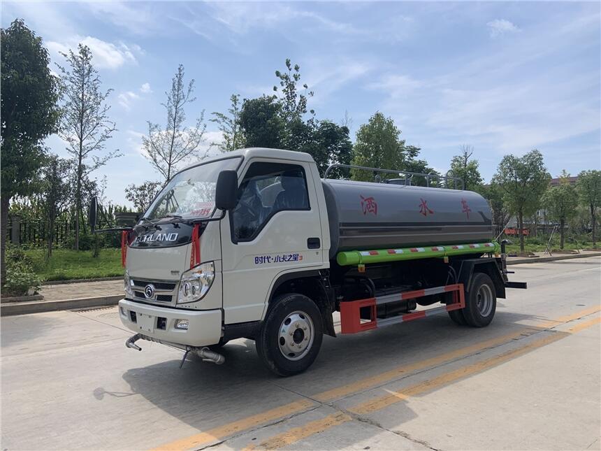 小型洒水车 小型洒水车厂家