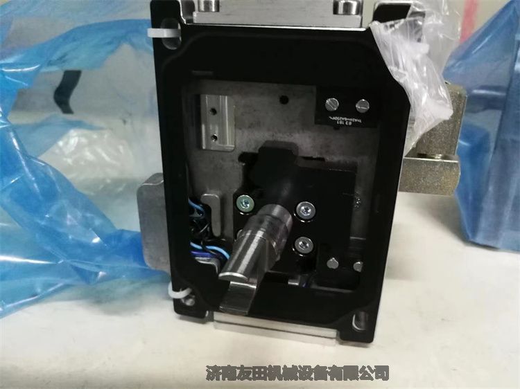  ZF采埃孚齿轮箱2K300N的换挡器0017-186