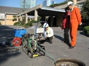 太原市高压清洗车疏通清洗各种管道、化粪池清理 抽粪服务