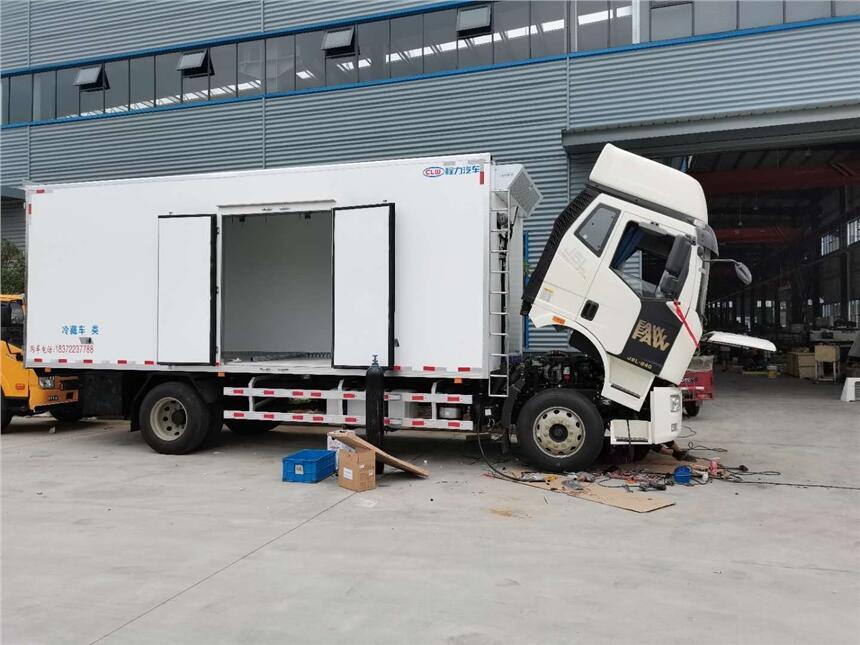 嘉峪關市460馬力重載版冷藏車_460馬力重載版冷藏車