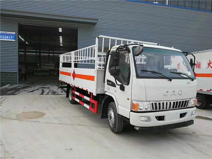 沈陽(yáng)和平福田康瑞H2民爆車(chē)上牌無(wú)憂(yōu)