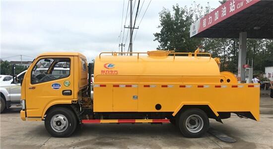 下水道堵塞處理專用雨水井清淤車廠家電話清洗吸污車廠家