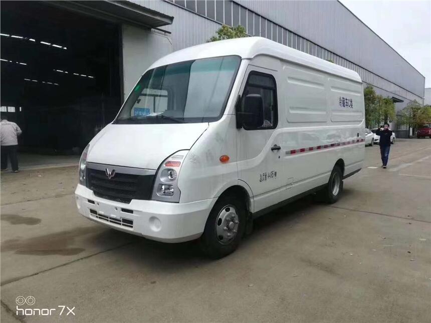 北京福田后雙輪汽油版冷藏車_微型冷藏車廠家電話