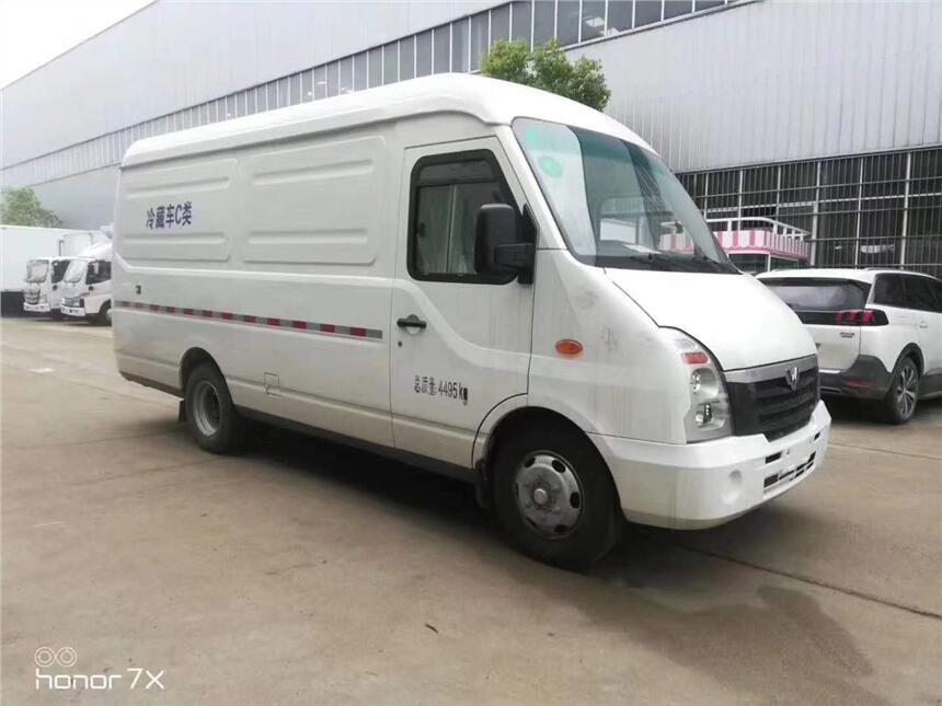 北京福田后雙輪汽油版冷藏車_微型冷藏車報價