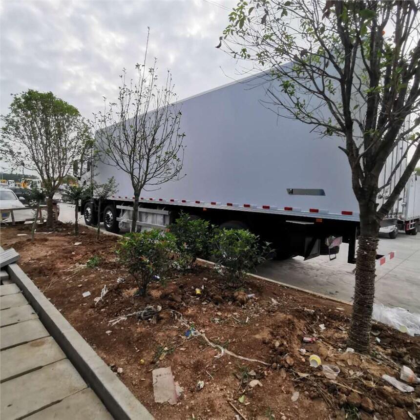 阿里地區(qū)東風(fēng)途逸3米后雙輪冷藏車_小型制冷車廠家地址