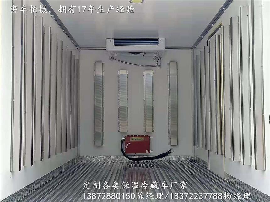 福特領(lǐng)航23方冷藏車多少錢一輛_福特領(lǐng)航23方冷藏車協(xié)助上牌