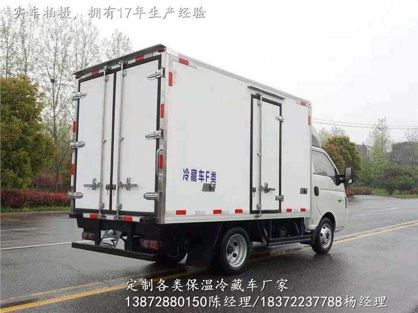 小型冰柜車上戶_小型冰柜車專賣店地址