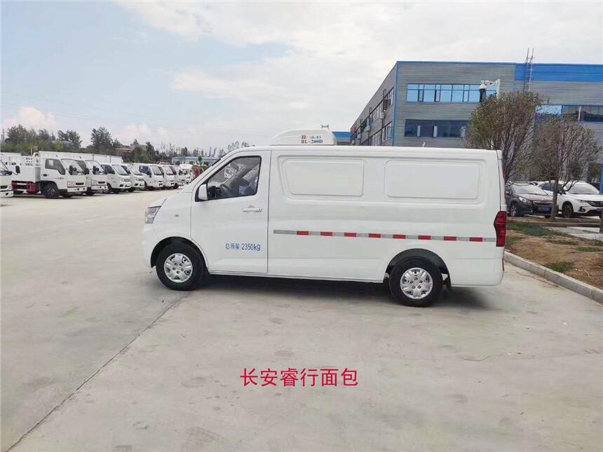 江西撫州長(zhǎng)安后單輪國(guó)六冷藏車廠家直銷