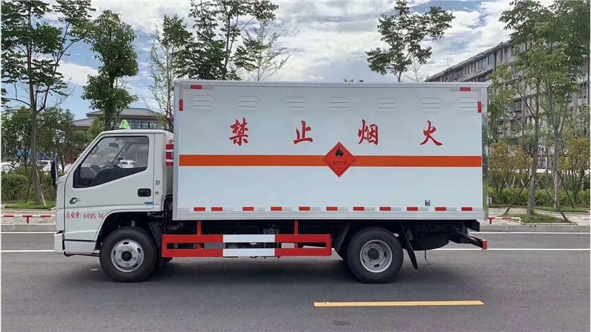 江蘇宿遷液化石油氣鋼瓶運(yùn)輸車(chē)跑運(yùn)輸賺錢(qián)嗎