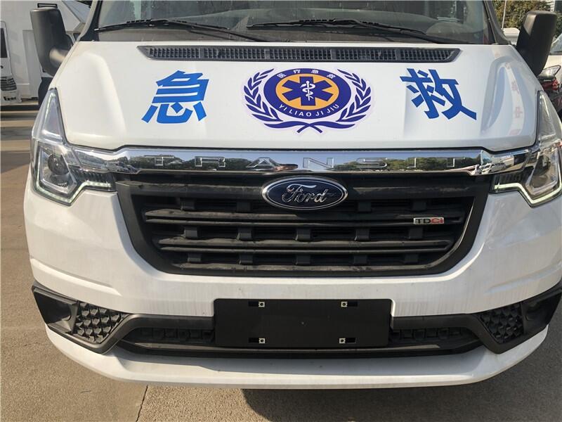 石嘴山市福特新全順V362負(fù)壓救護(hù)車