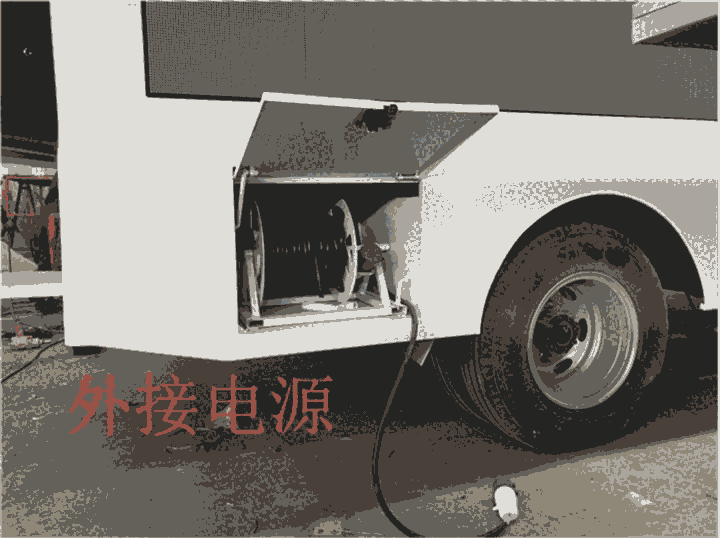 聊城帶舞臺(tái)的廣告播放車廠家直銷